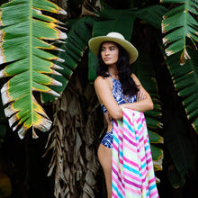 Load image into Gallery viewer, La Rita Beach Blanket