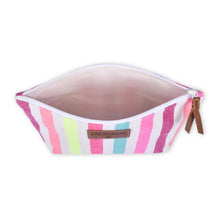 Load image into Gallery viewer, El Ernesto Leather Clutch