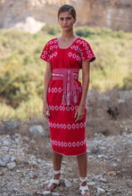 Load image into Gallery viewer, La Rouge Kaftan