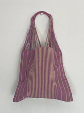 Load image into Gallery viewer, Hammock Tote in Lilac
